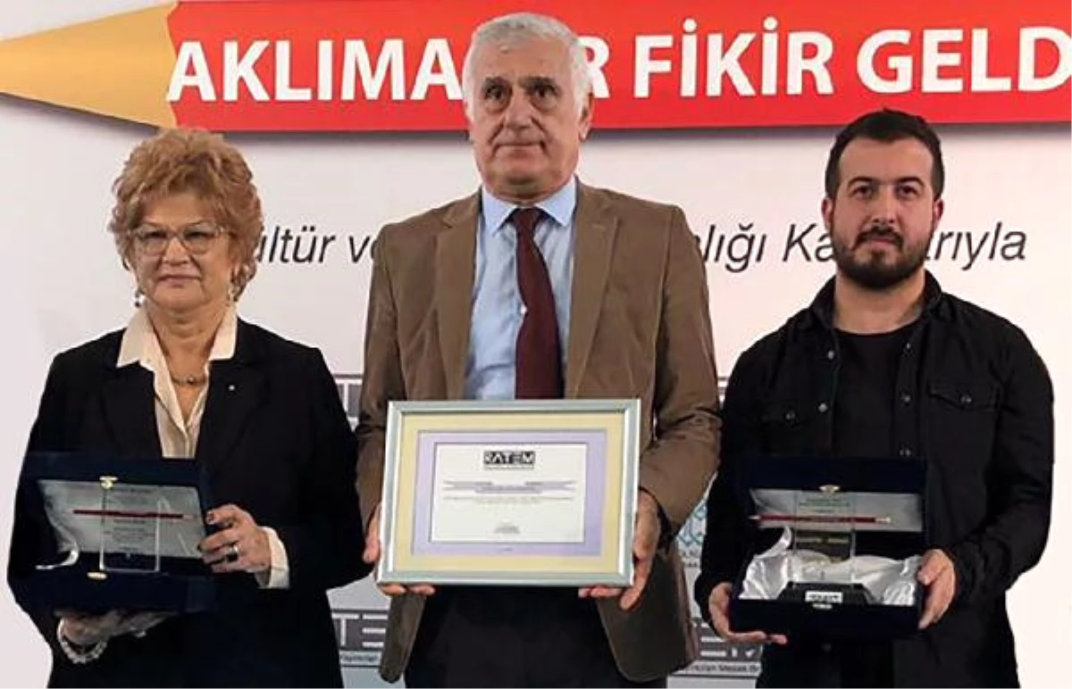 Ratem\'den İstanbul Yeni Yüzyıl Üniversitesi\'ne Ödül