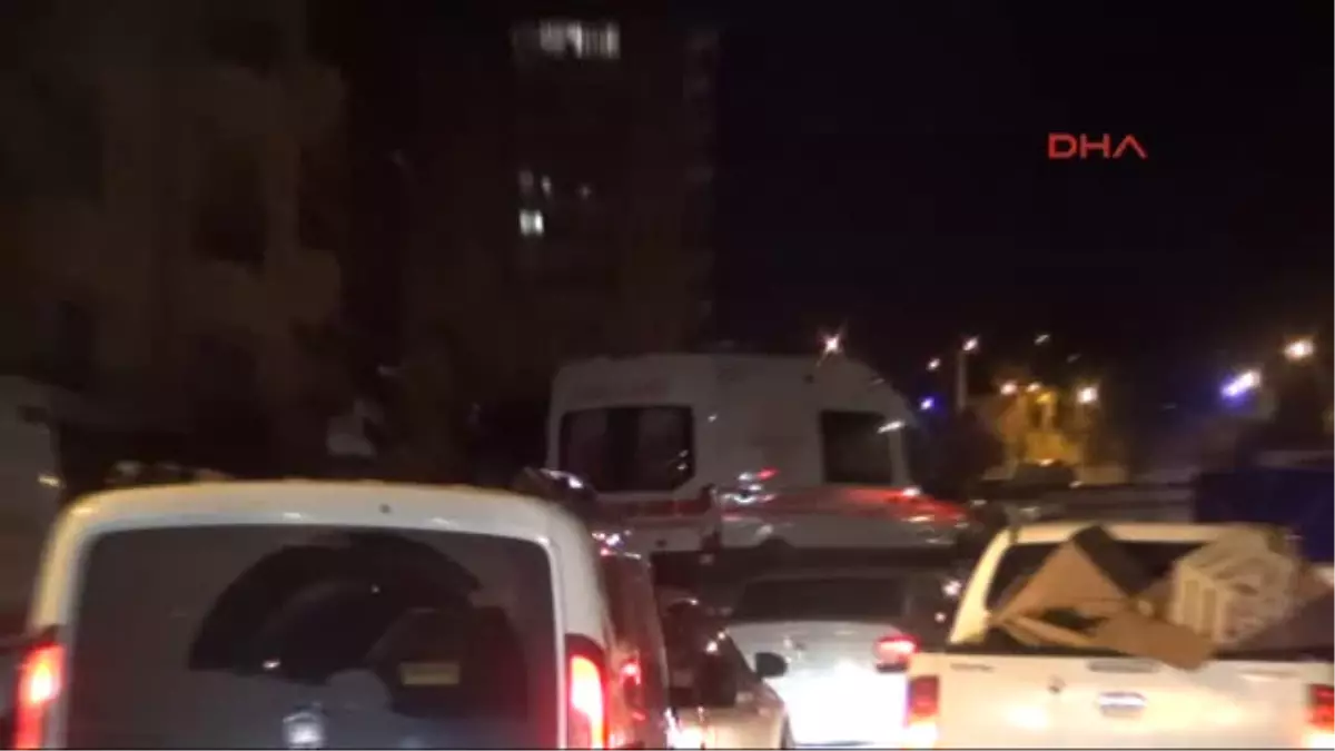 Şanlıurfa Yolcu Otobüsü ile Ambulans Çarpıştı: 6 Yaralı