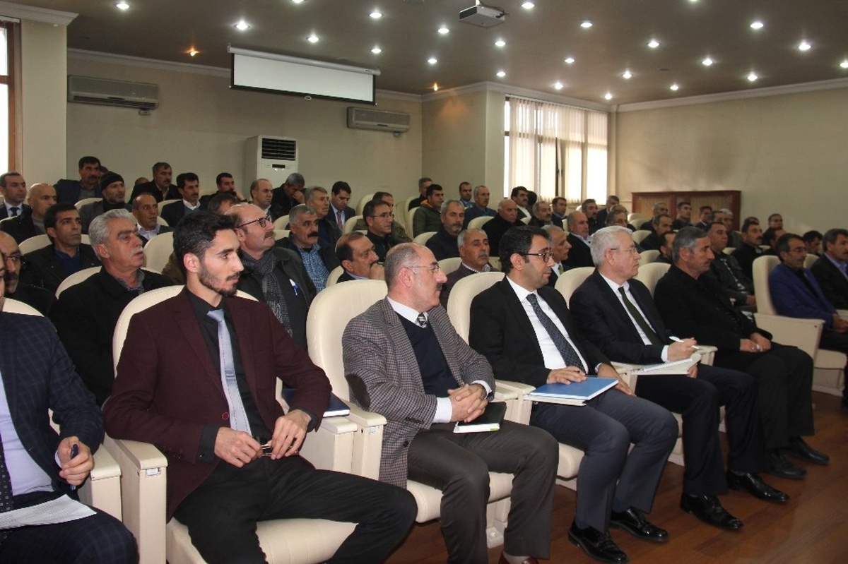 Vali Mantı, Muhtarlarla Bir Araya Geldi