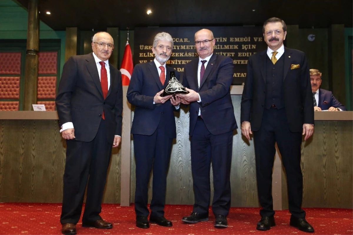 Ankara Büyükşehir Belediye Başkanı Tuna, ATO Meclisi Toplantısı\'na Katıldı