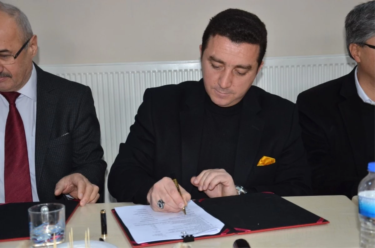 Bozüyük Belediyesi\'nde 2 Yıllık \'Toplu İş Sözleşmesi\' İmzalandı