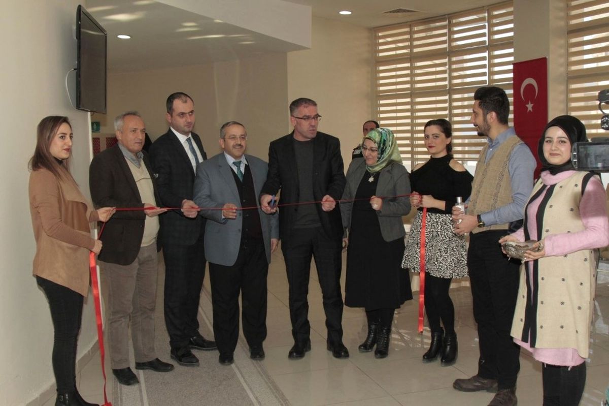 Farklı Coğrafyaların Kültürü Bayburt Üniversitesi\'nde Sergilendi