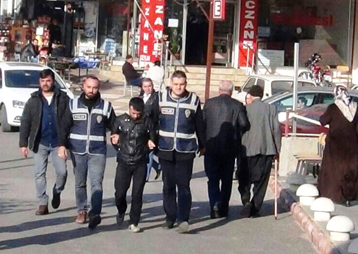 Hırsızlık Zanlısı Kovalamaca Sonucu Yakalandı