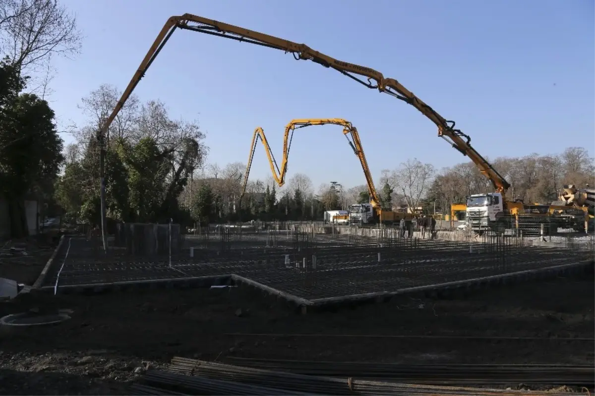 Kelle İbrahim Stadı Ayağa Kalkıyor