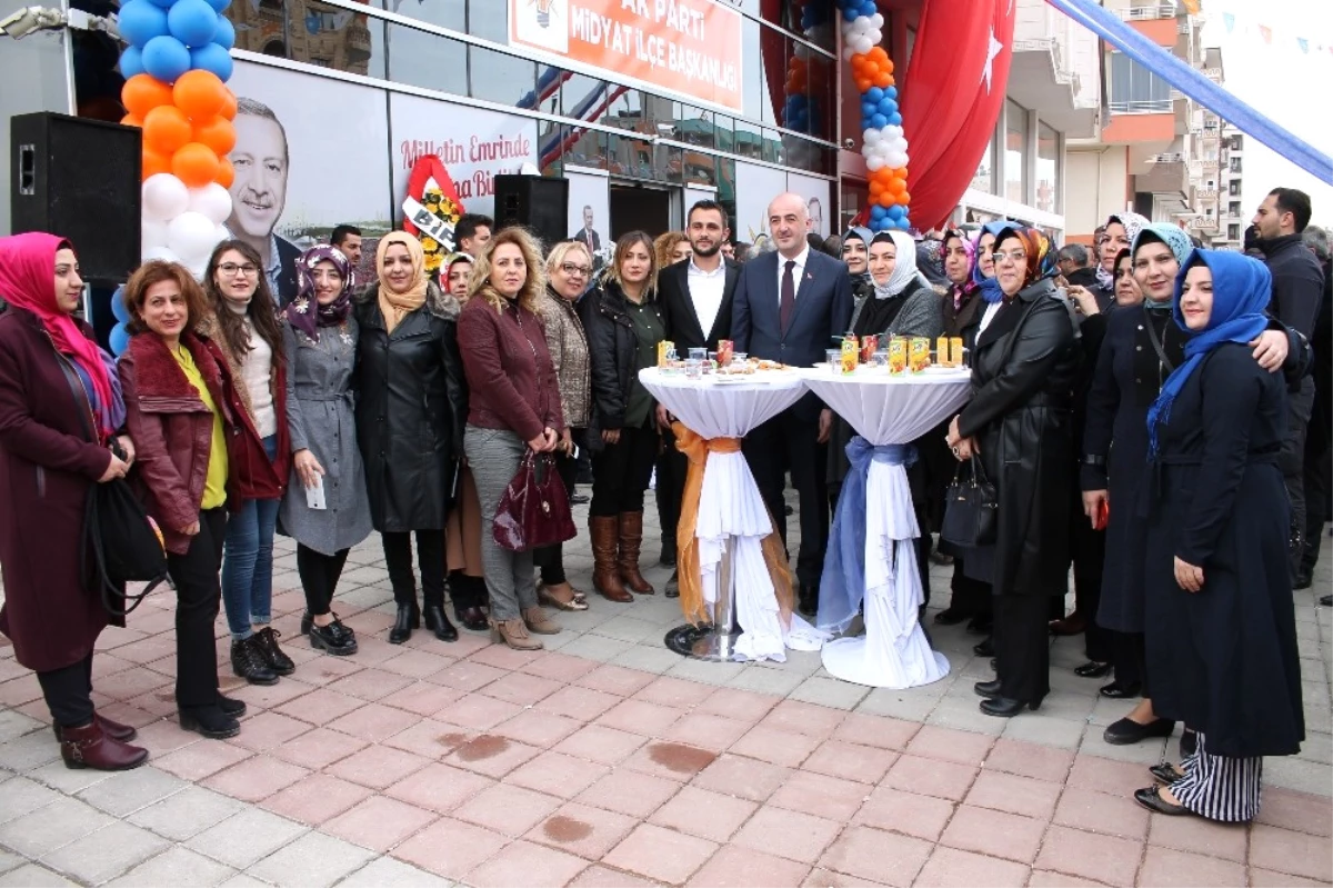 Midyat\'ta AK Parti Binası Açılışı Yapıldı