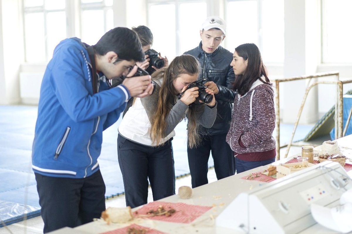 Öğrencilere Fındık Temalı Fotoğrafçılık Kursu Veriliyor