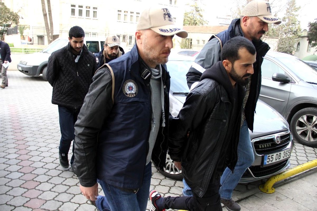 Samsun\'da Deaş\'tan Gözaltına Alınan 2 Kişi Adliyeye Sevk Edildi