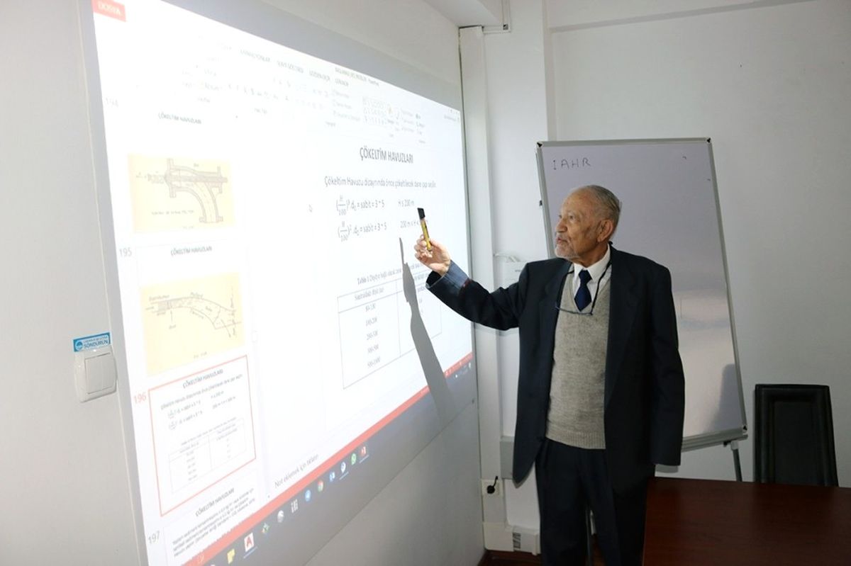 Saski\'de Konu Baraj Teknolojileri Oldu
