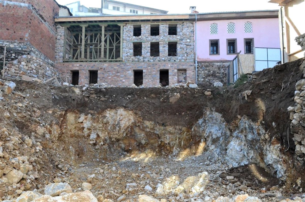 Somuncu Baba\'nın Evi Restore Ediliyor