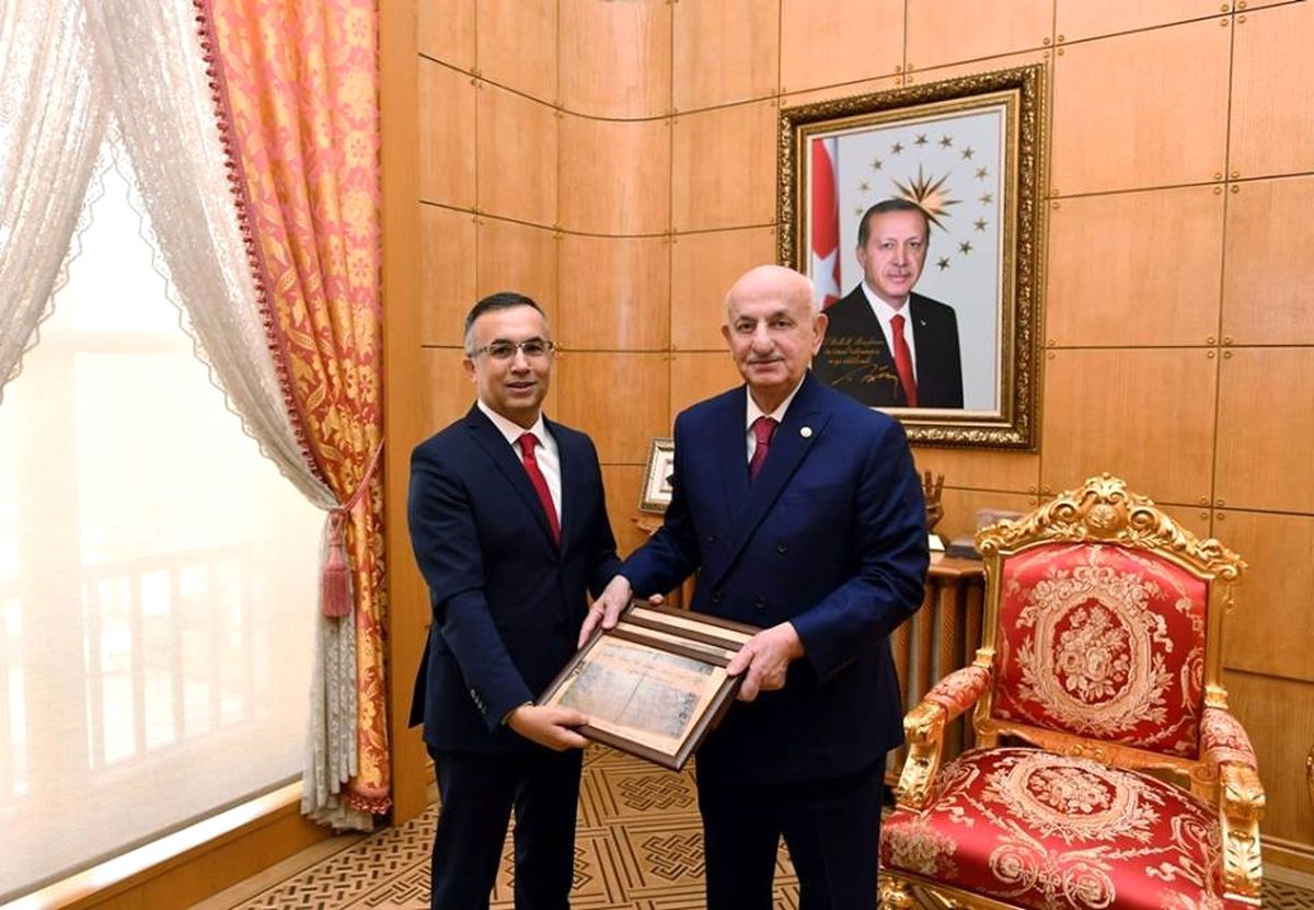 Vali Çeber, TBMM Başkanı Kahraman\'ı Ziyaret Etti