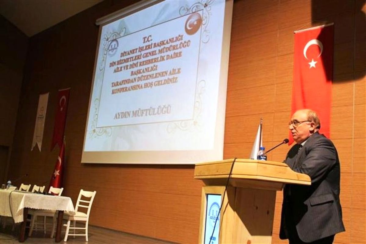 Aydın\'da \'Aile Konferansı\' Düzenlendi