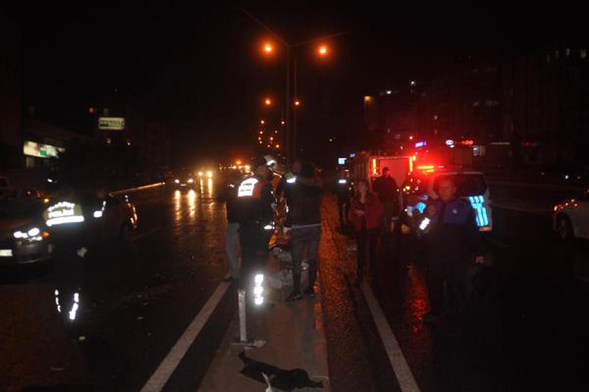 Aydın\'da Trafik Kazası: 3 Yaralı