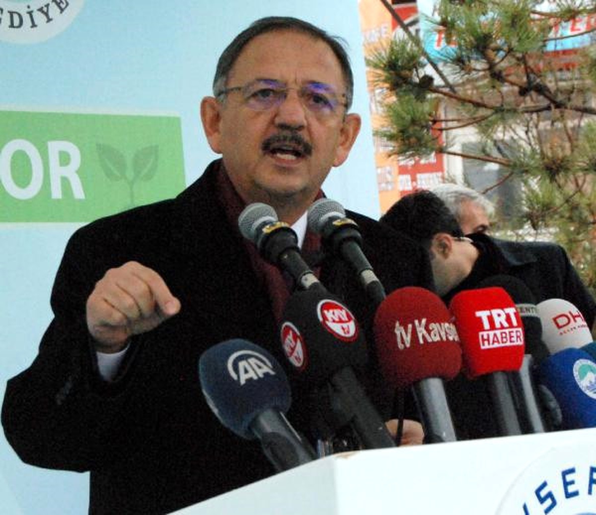 Bakan Özhaseki: Tavuğun Cücüğünü Güzün Sayarlar