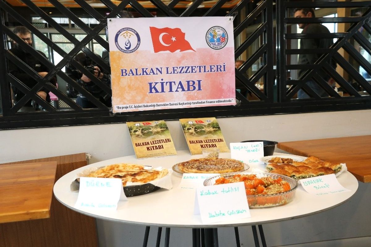 Balkan Lezzetlerini Buluşturan Kitap
