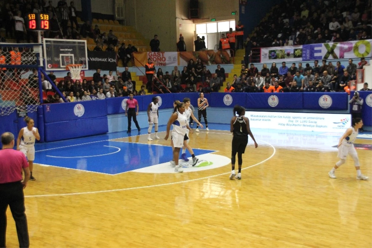 Bilyoner.com Kadınlar Basketbol Süper Ligi: Hatay Bşb: 74 - Beşiktaş: 71