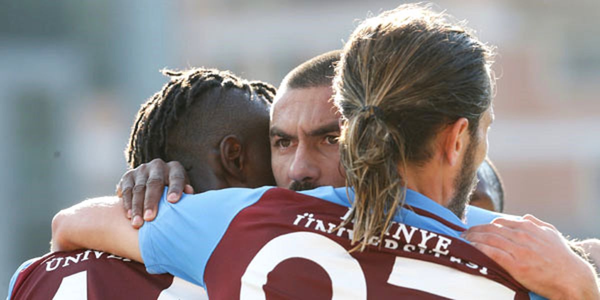 Burak Yılmaz, Tek Başına Takıma Bedel