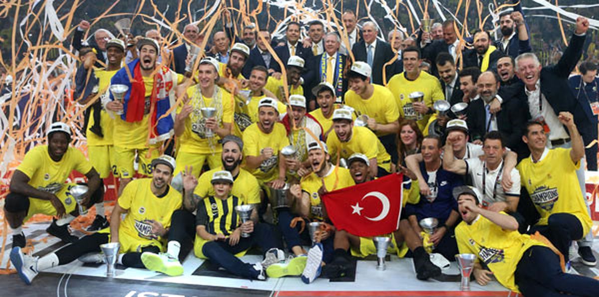 Erkek Basketbolda 2017, Fenerbahçe\'nin Yılı Oldu