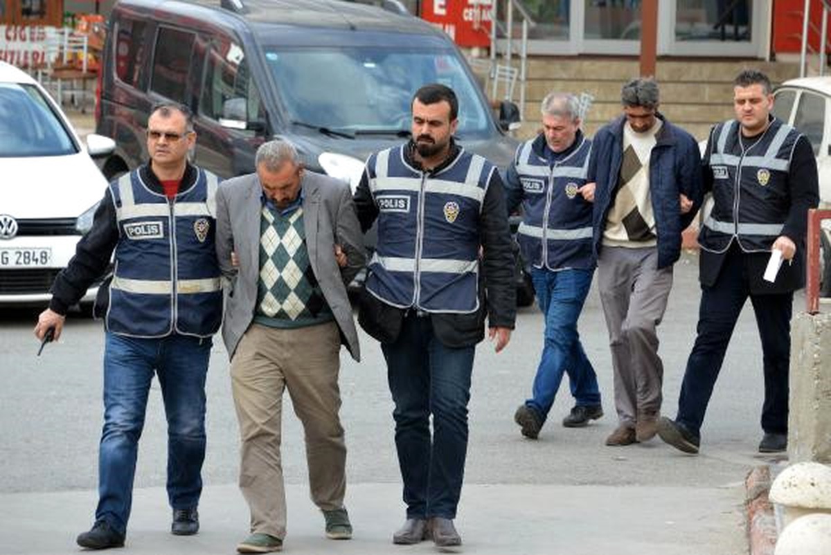 İş Makineleri ve Tır\'lardan Yakıt Çalan 4 Kişi Yakalandı