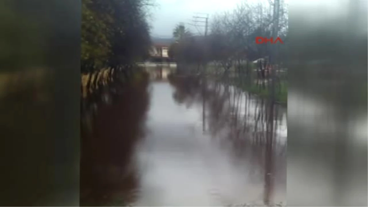 Muğla- Şiddetli Yağmur Fethiye\'de Baskınlara Neden Oldu