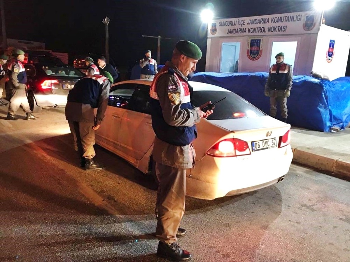 Sungurlu Jandarmasından Asayiş Uygulaması