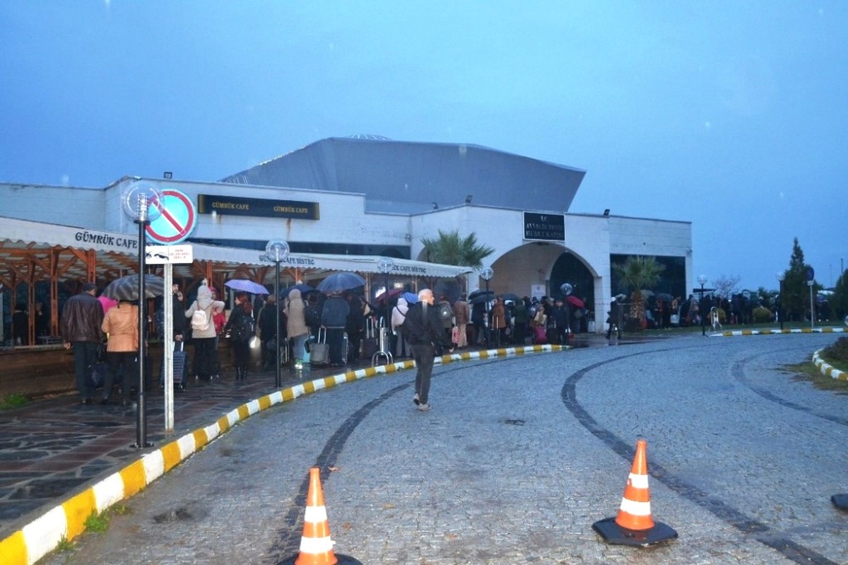 Türk Tatilciler Yılbaşında Yunan Adalarına Akın Etti