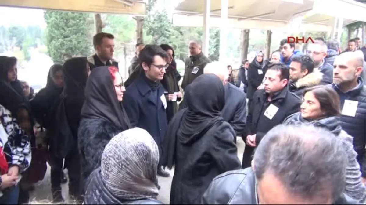 Ünlü Yönetmen Mustafa Mayadağ Son Yolculuğuna Uğurlandı