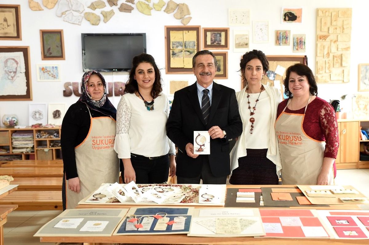 Yeni Yıl Tebrik Kartları Sukurusu\'ndan