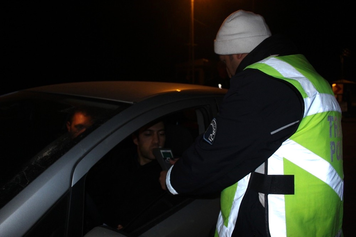 Adıyaman Polisinden Alkol Uygulaması