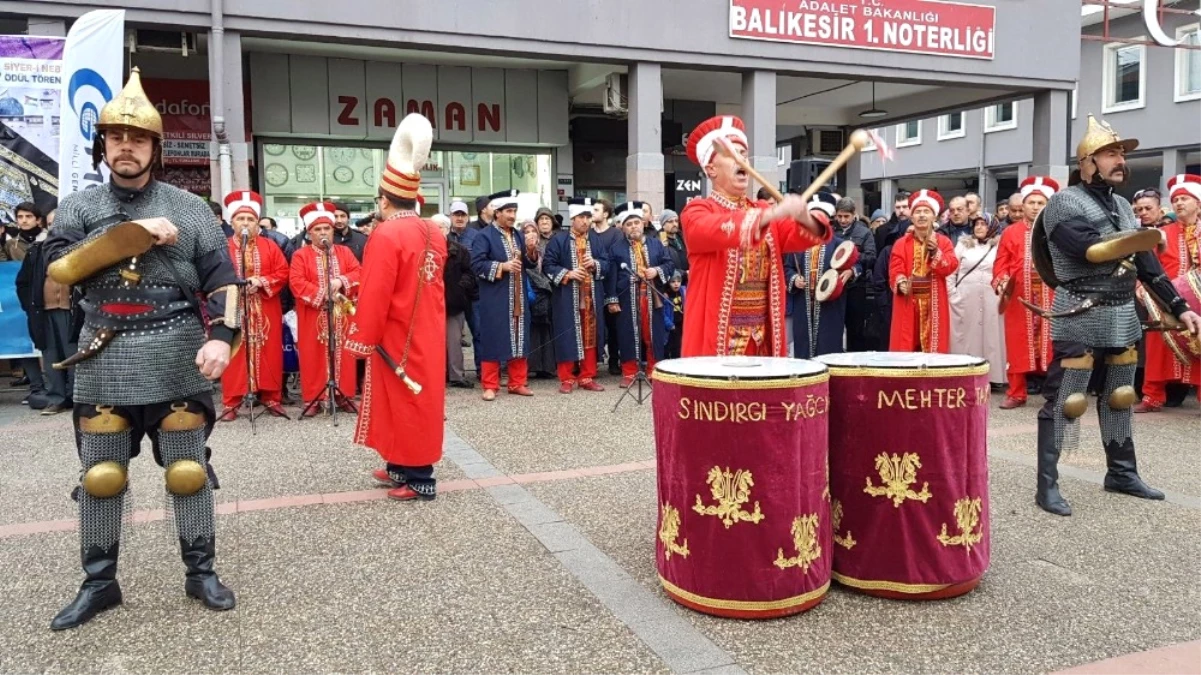 Agd\'den Mehteranlı Yılbaşı Protestosu