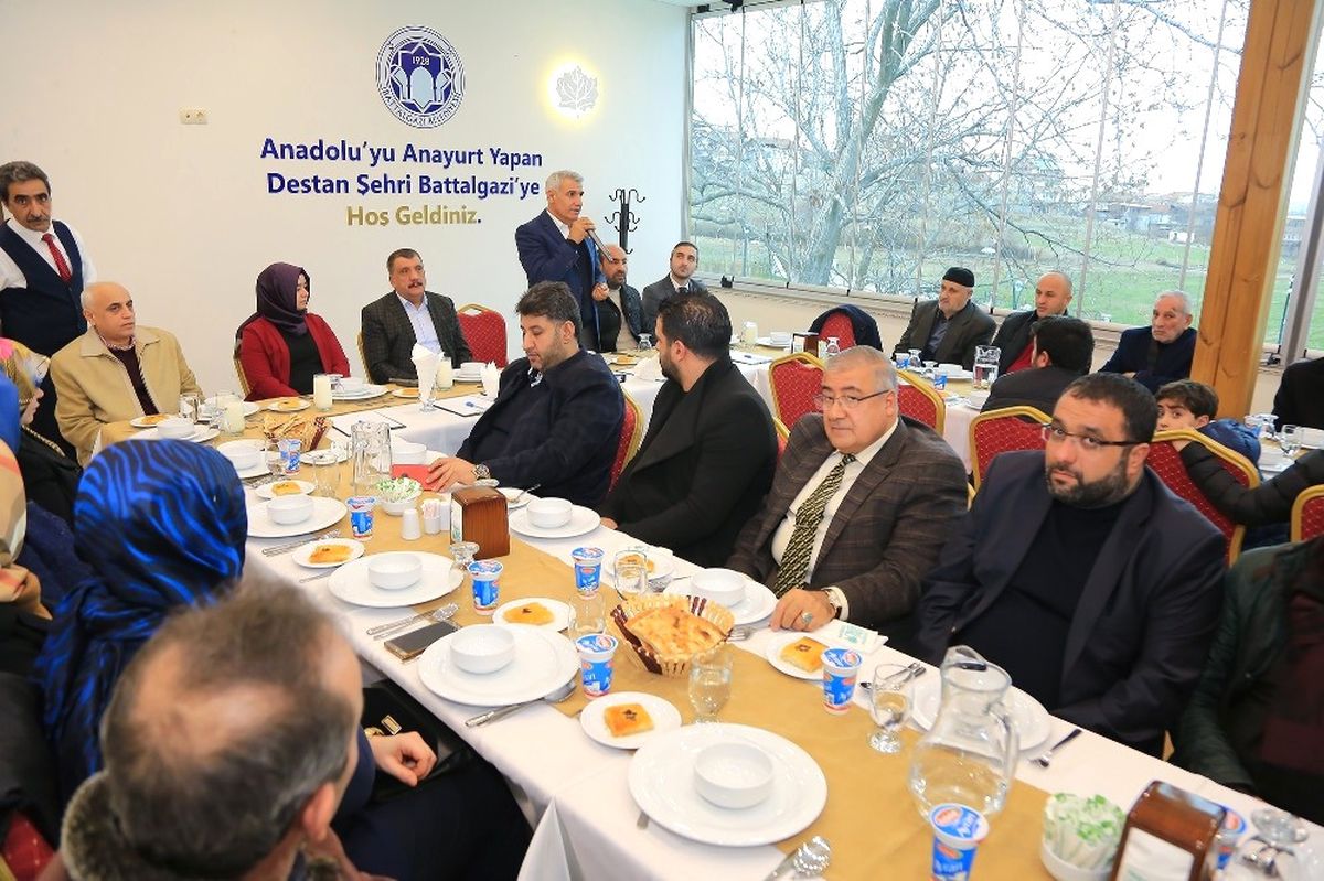 Ak Partide İstişare Toplantısı
