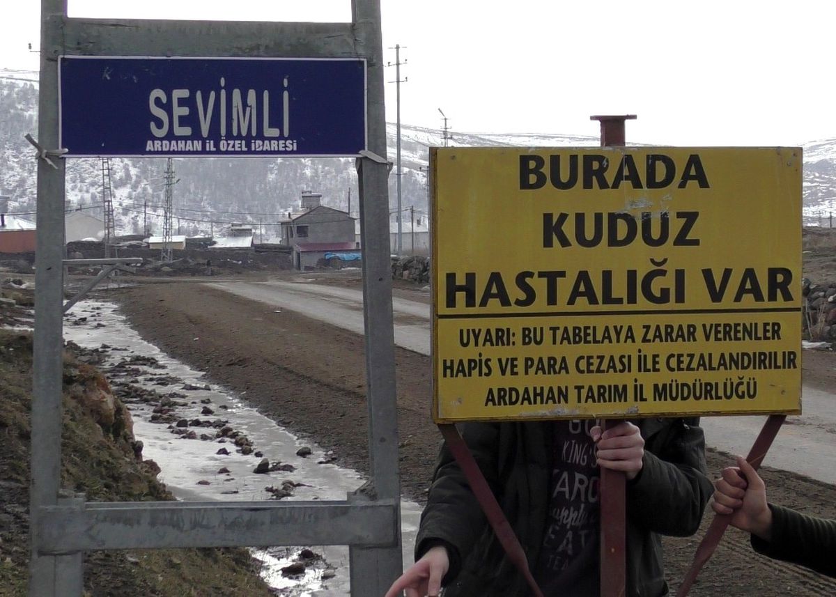 Ardahan\'da Bir İlçe ve Üç Köy Karantinaya Alındı