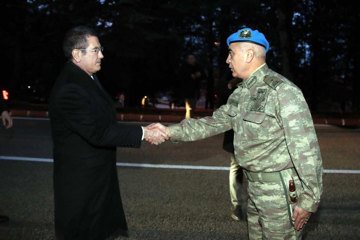 Bakan Canikli, Isparta Dağ Okulunda