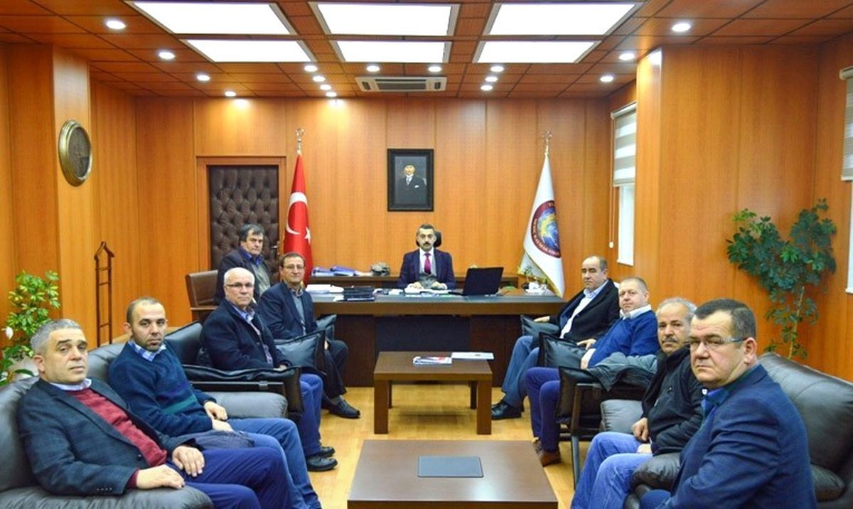 Dernek Yöneticileri Amaçlarını Kaymakam Demir\'e Anlattı