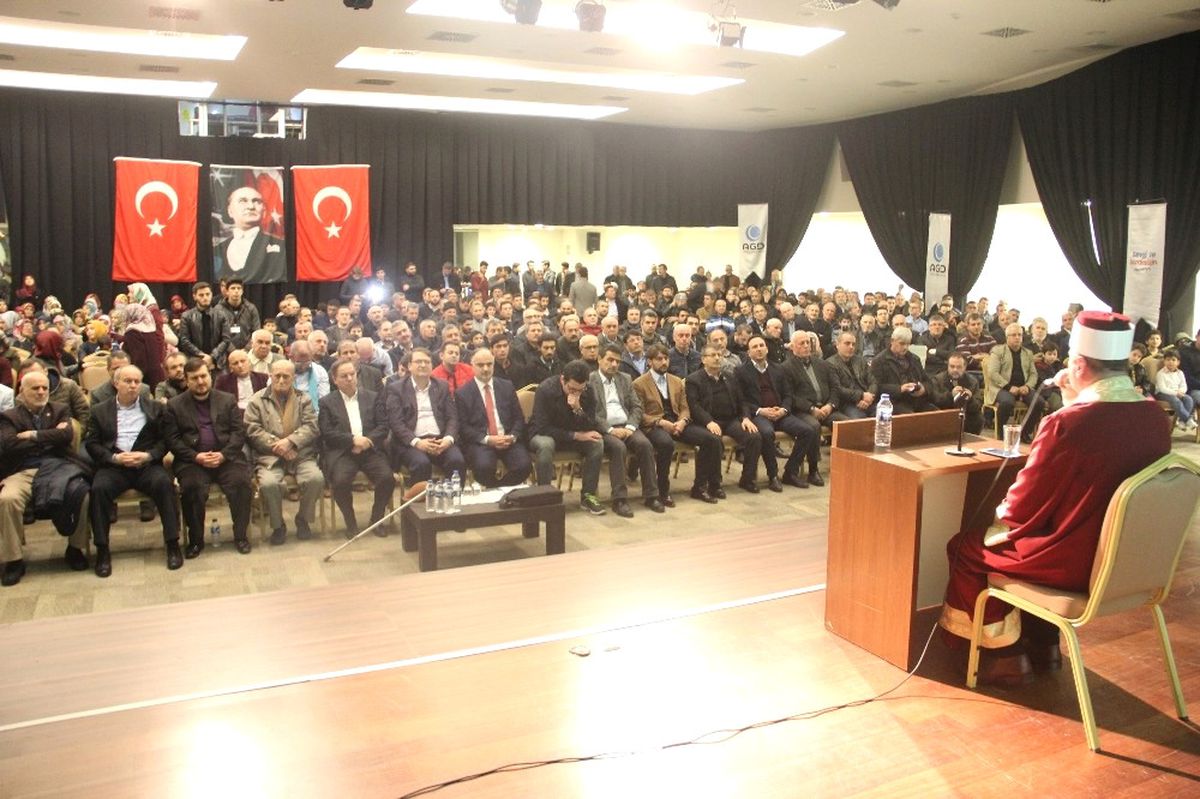 Edirne\'de \'Mekke\'nin Fethi ve Kudüs Gecesi\'