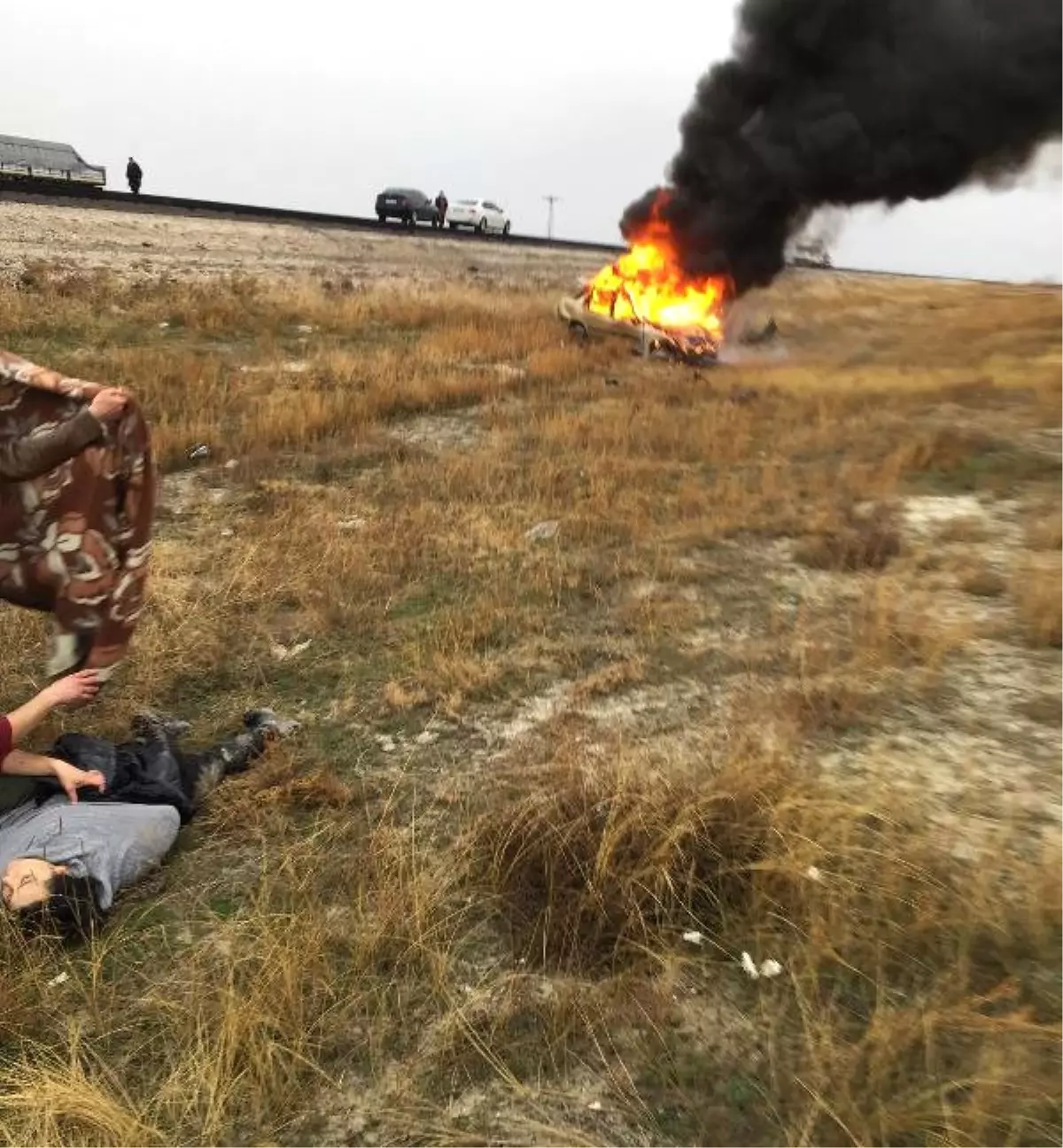 Konya\'da İki Otomobil Çarpıştı: 1 Ölü, 4 Yaralı