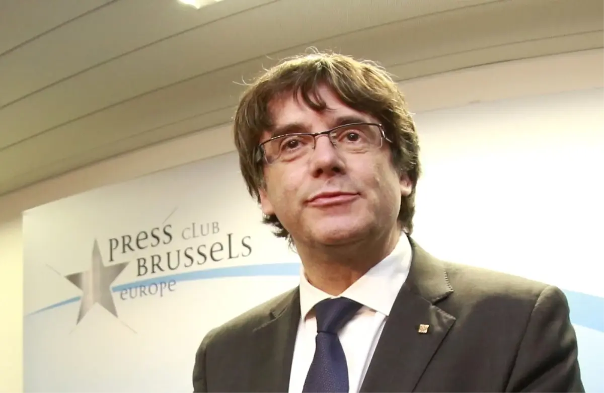 Puigdemont\'tan Başbakan Rajoy\'a Çağrı