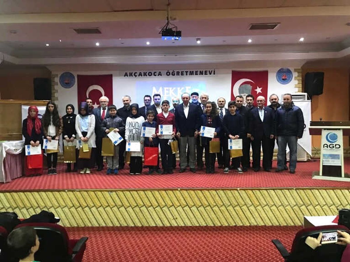 Agd\'den Ödül Yağmuru