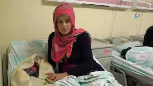 agri da yeni yilda 3 kiz bebek dunyaya geldi