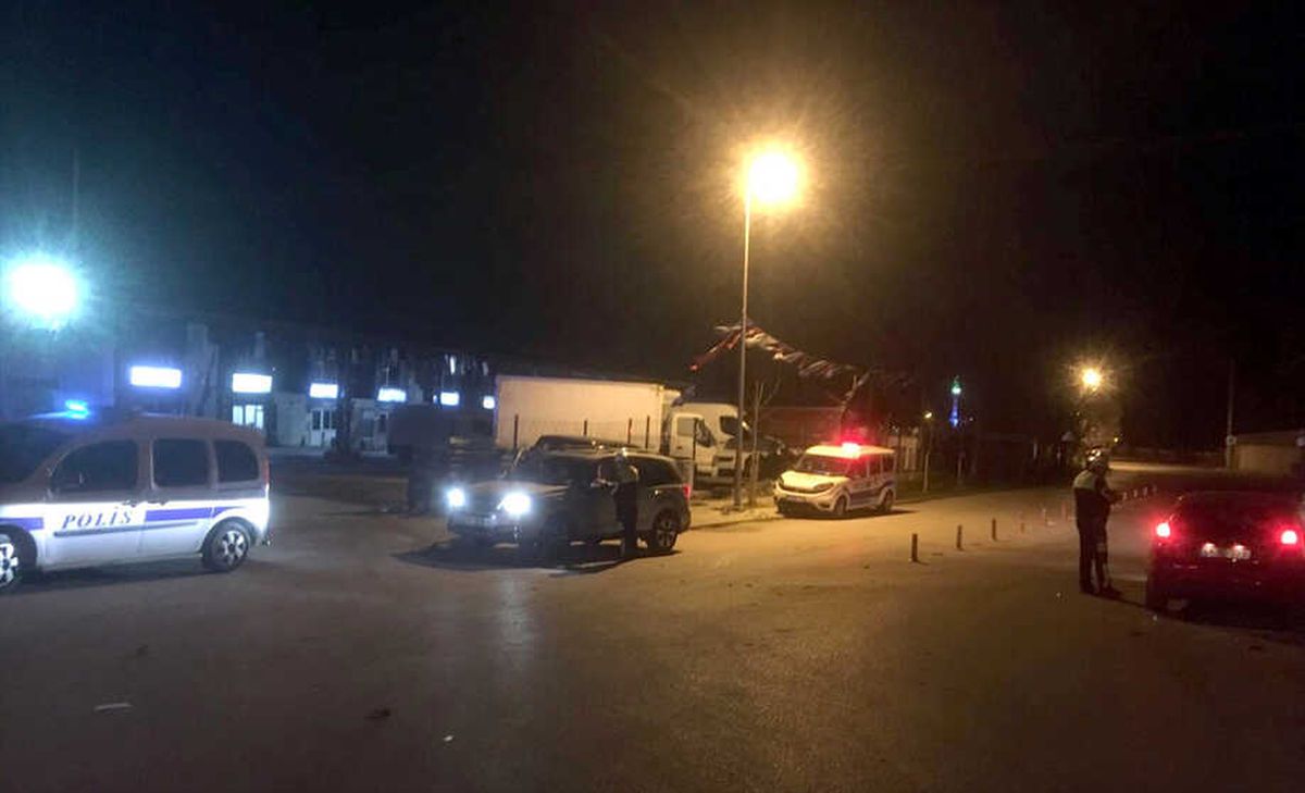 Karamürsel\'de Yılbaşı Gecesi Uygulamaları