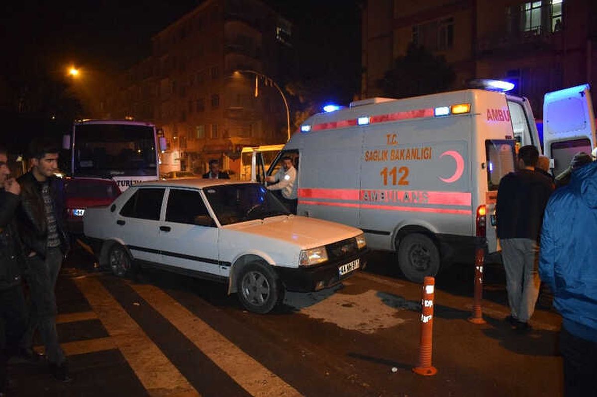 Park Halindeki 4 Araca Çarparak Durabildi