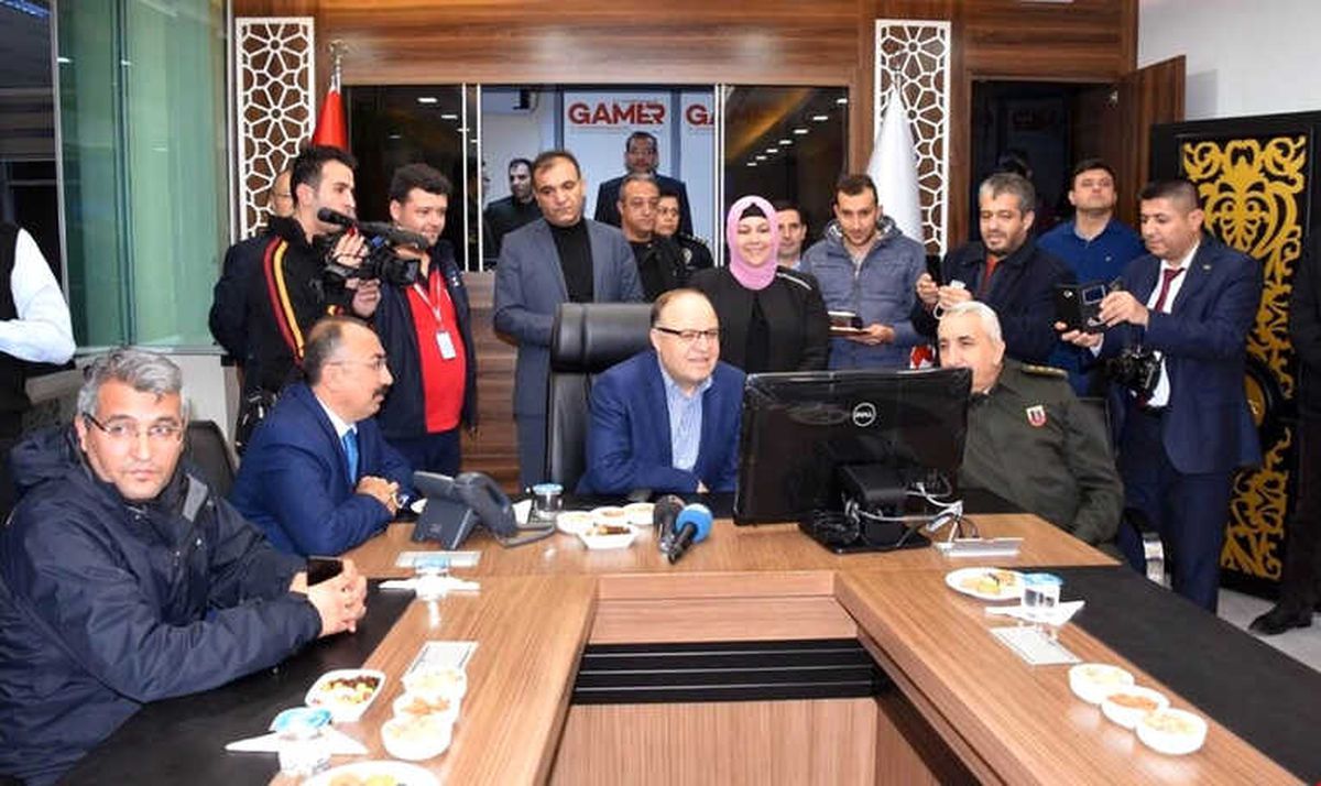 Vali Tutulmaz, Yılbaşı Gecesinde Kamu Görevlilerini Ziyaret Etti
