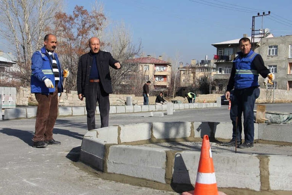 Van\'da Kavşak ve Refüj Çalışması