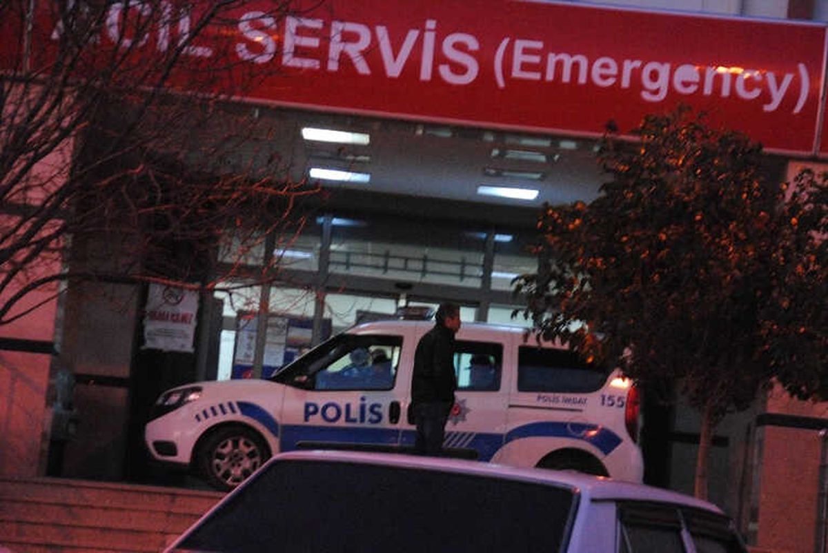Vatandaşın İntihar İnadı Polis ve İtfaiye Ekiplerini Canından Bezdirdi