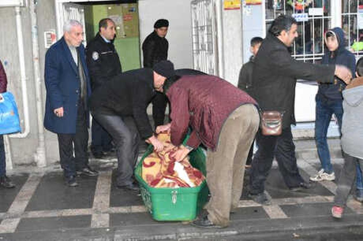Yalnız Yaşadığı Evde Ölü Bulundu