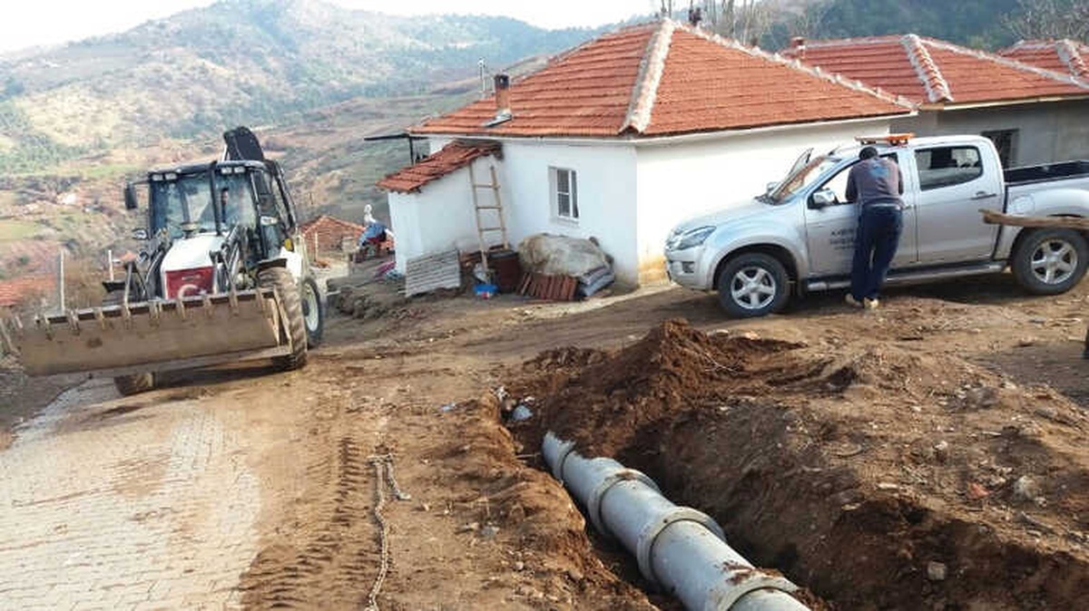 Alaşehir\'de Hizmetler Hız Kesmiyor
