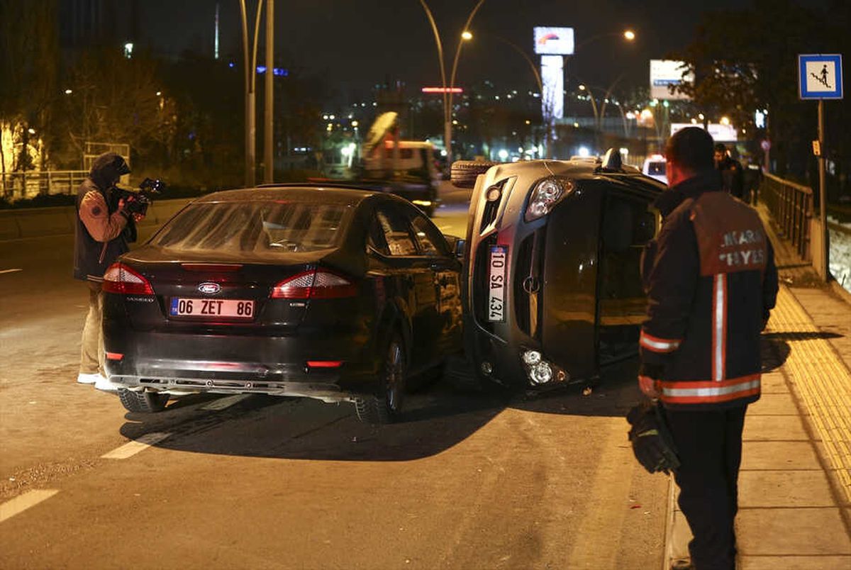 Başkentte Trafik Kazası: 2 Yaralı