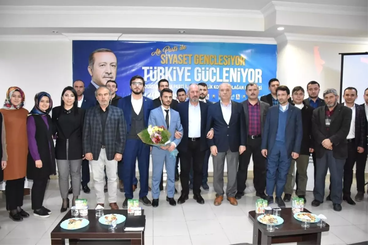 Dursunbey AK Parti Gençlik Kolları Başkanı Tuncay Bulut Oldu