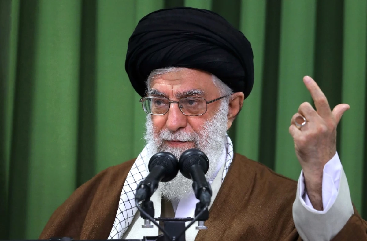 Hamaney: İran Düşmanları Tüm İmkanları Kullanıyor