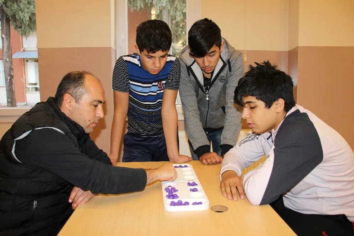Hatay Çocuk Evleri\'nde 60 Çocuk Barınıyor