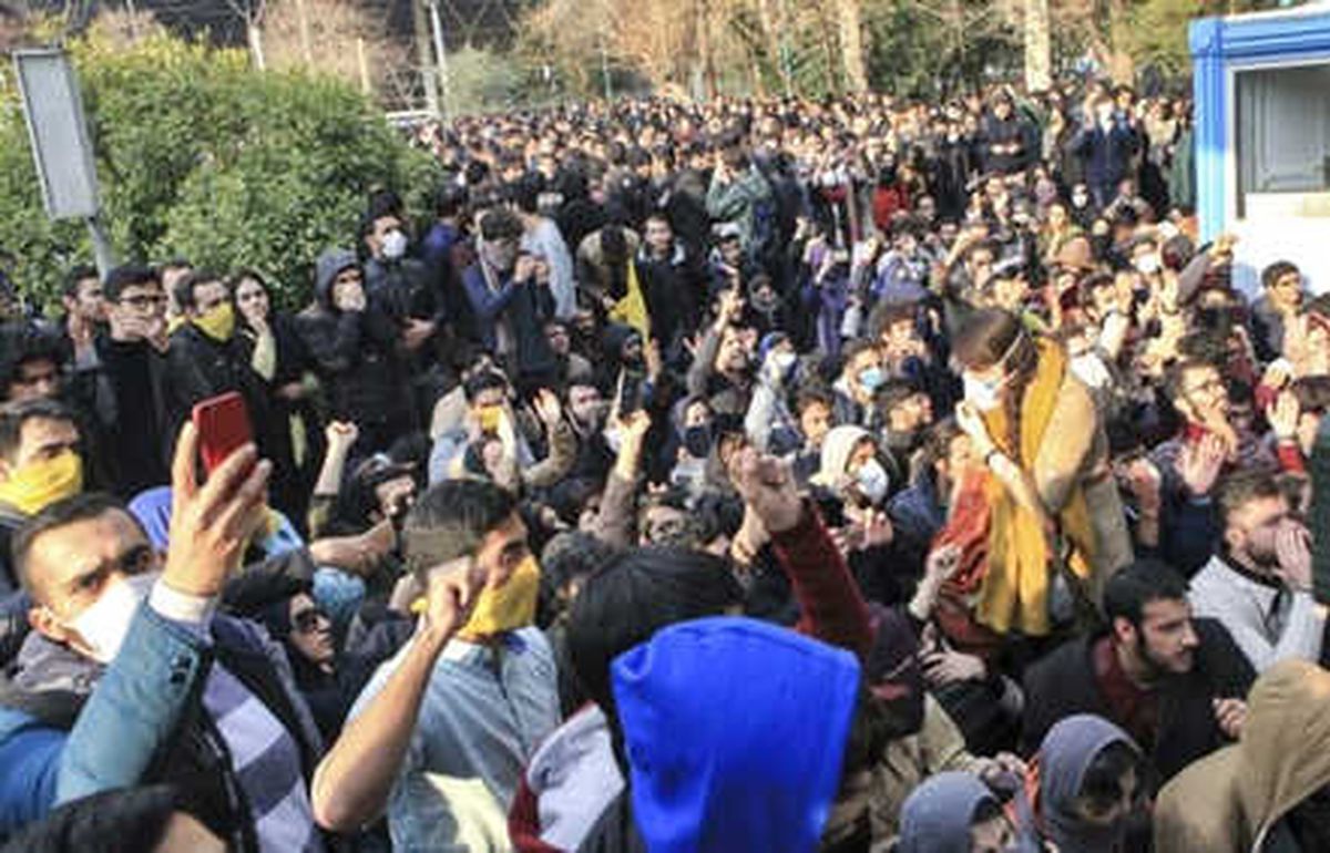 İran\'daki Protestolarda 2 Kişi Daha Hayatını Kaybetti